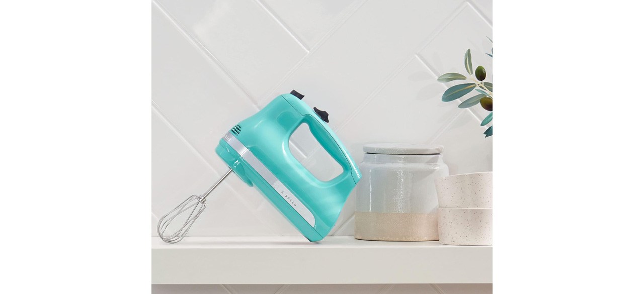 https://cdn.bestreviews.com/images/v4desktop/image-full-page-cb/best-last-minute-amazon-gifts-kitchenaid-5-ultra-power-speed-hand-mixer.jpg