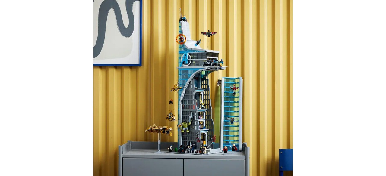 Lego Avengers Tower