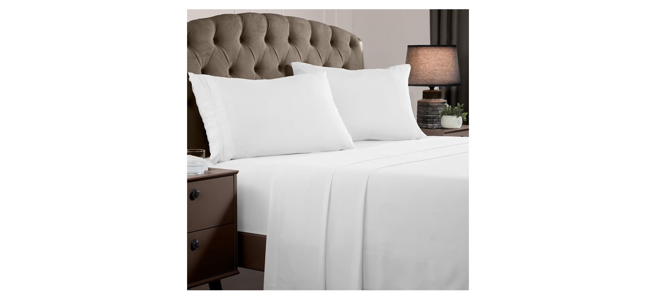 Mellanni’s Brushed Microfiber Sheet Set