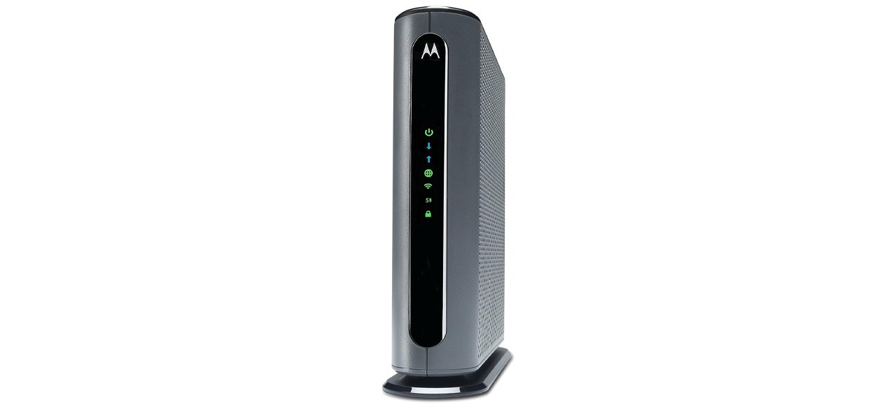 Motorola MG7700 Cable Modem plus AC1900 Dual Band WiFi Gigabit Router