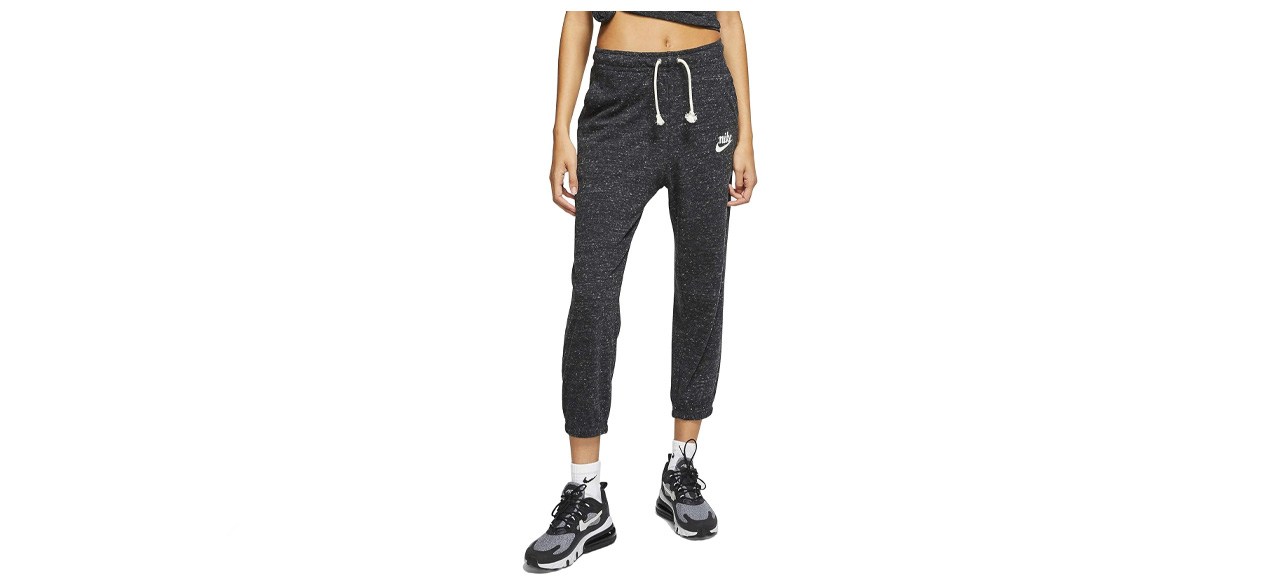 Nike Sportswear Gym Vintage Pantalones capri para mujer