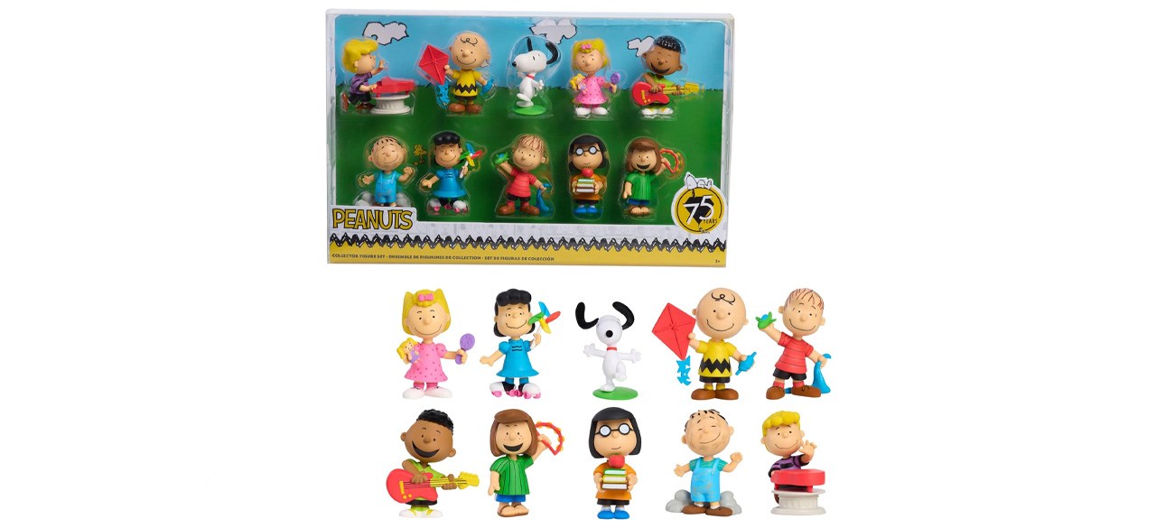 Peanuts Deluxe 12 Character Figure Set