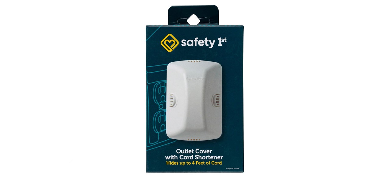 Safety 1st Outlet Cover With Cord Shortener