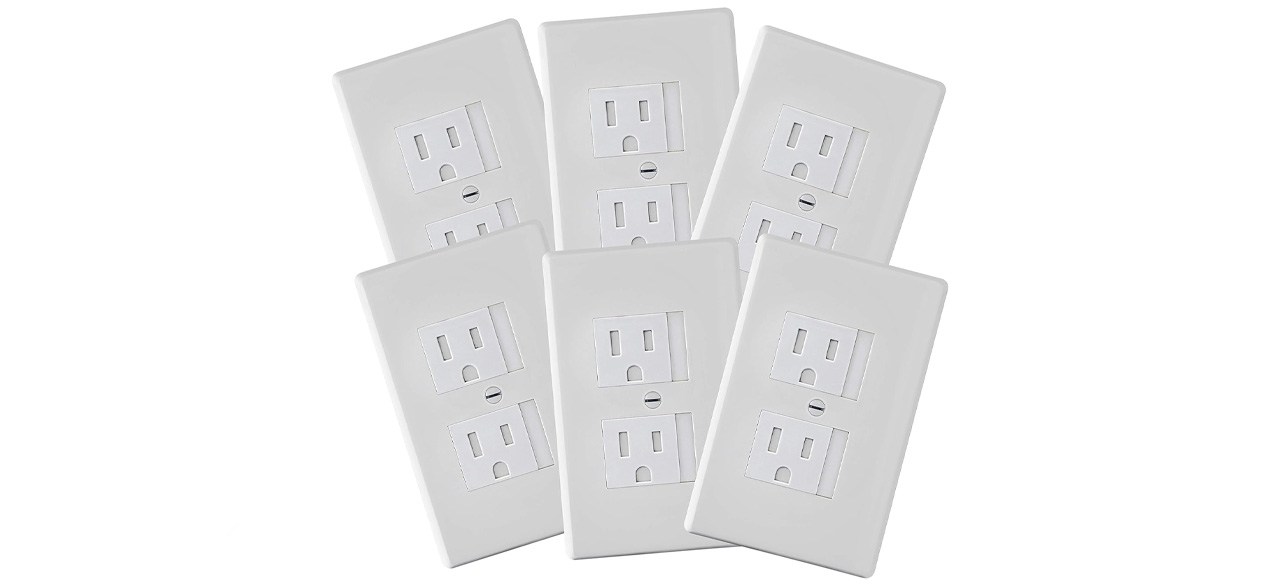 Safety Innovations Self-Closing Standard Outlet Covers