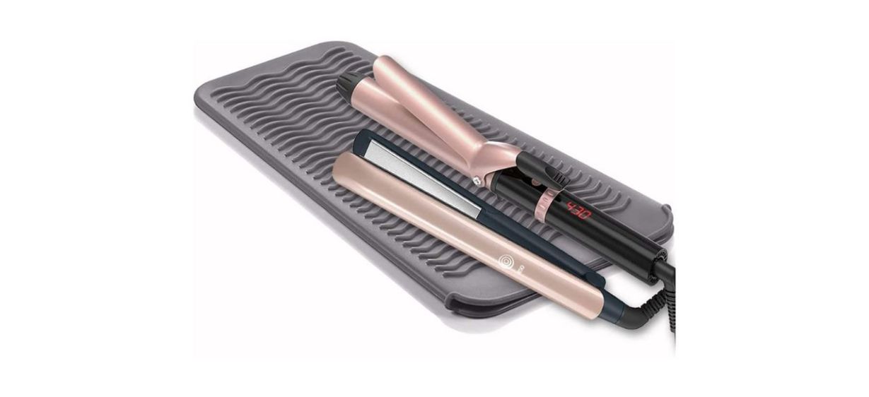 Best SmellRose Hair Iron Mat and Pouch