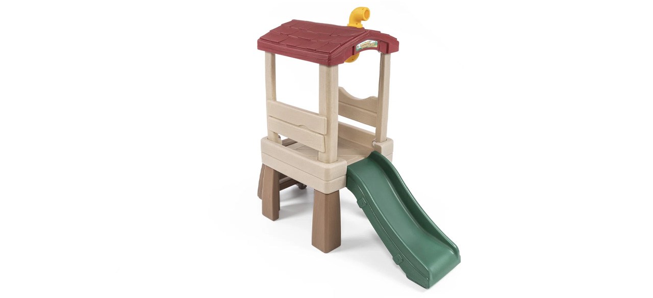 Step2 Naturally Playful Lookout Treehouse