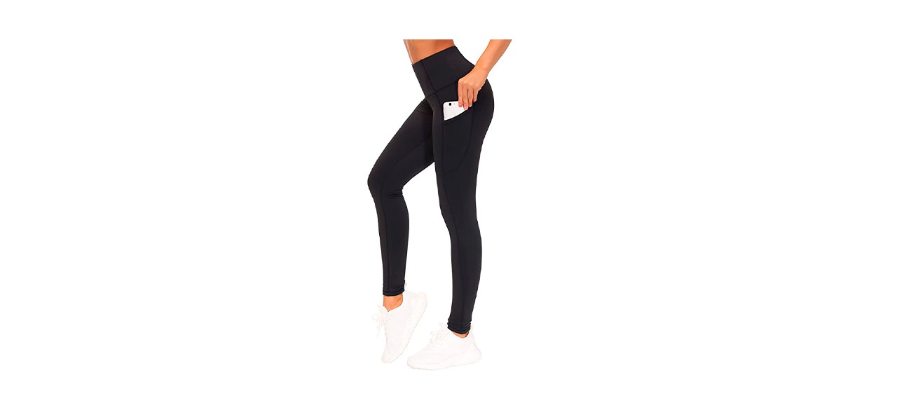 The Zuty Fleece-Lined Leggings Are Popular on