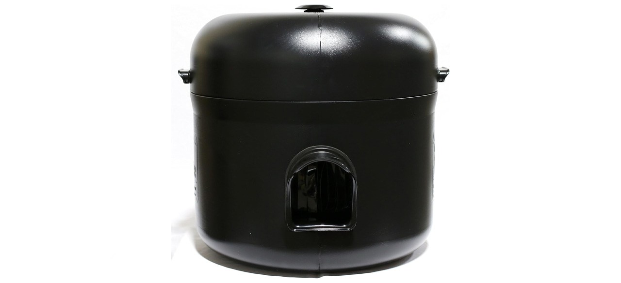 The Kitty Tube Insulated Cat House