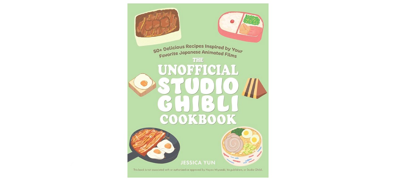 El mejor libro de cocina no oficial de Studio Ghibli sobre fondo blanco