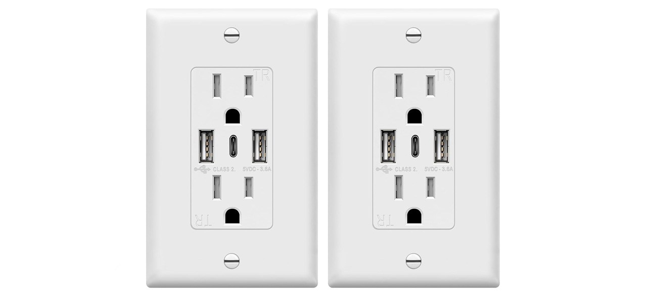 TOPGREENER Electrical Outlet with USB Ports