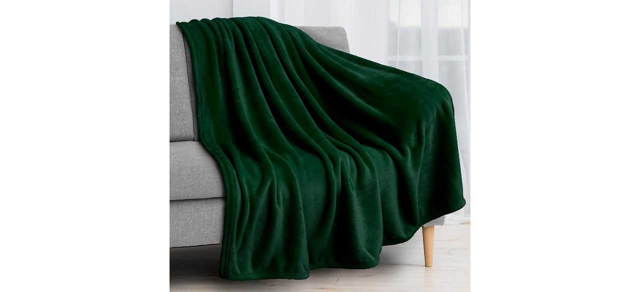 Best Pavilia Emerald Green Fleece Throw Blanket