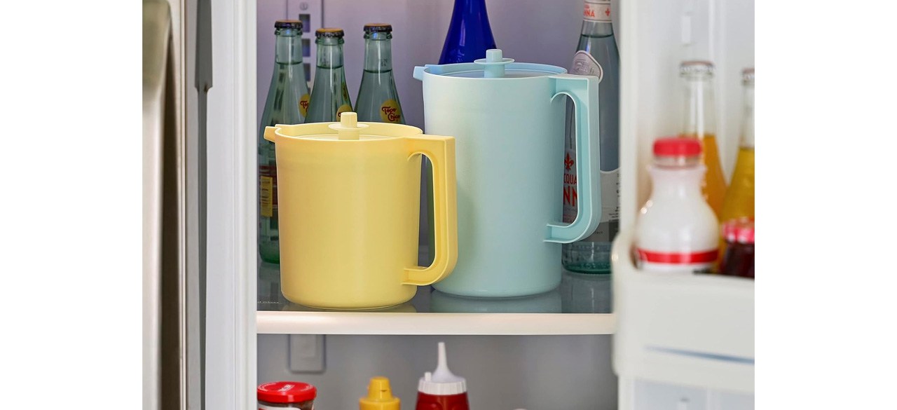 Tupperware Heritage Pitcher Set