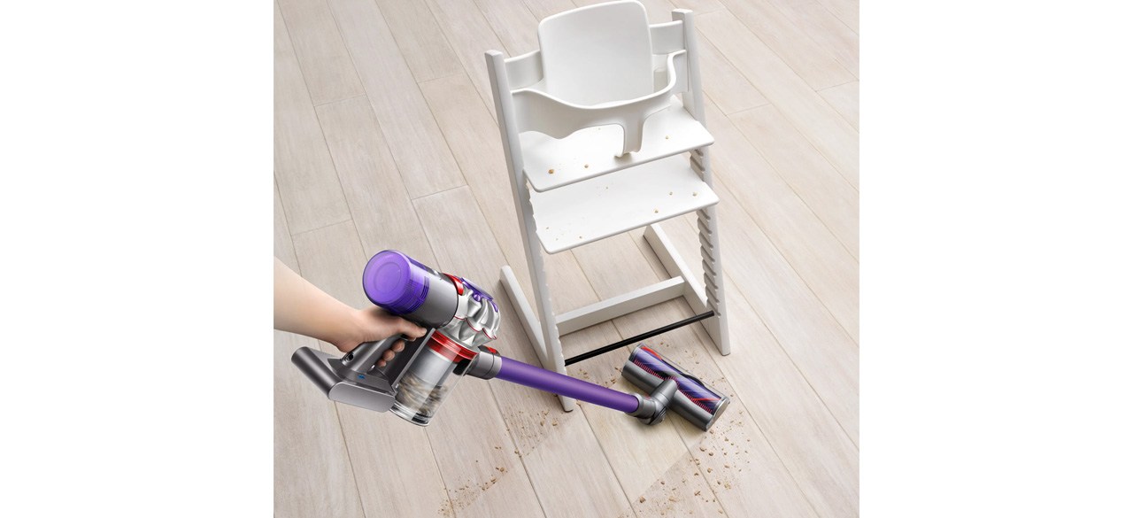 People using Dyson V8 Origin+ cordless vacuum cleaner