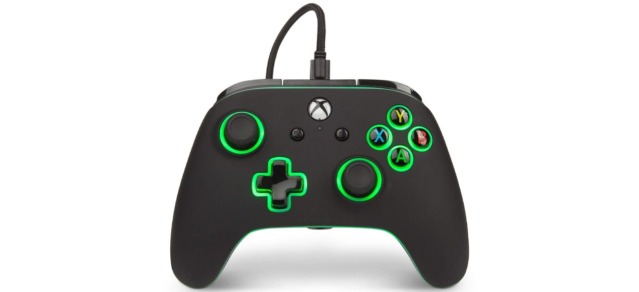 Xbox One controllers