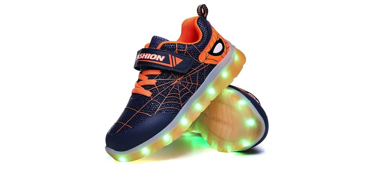 Yunicus Kids LED light-up Shoes with USB Charge