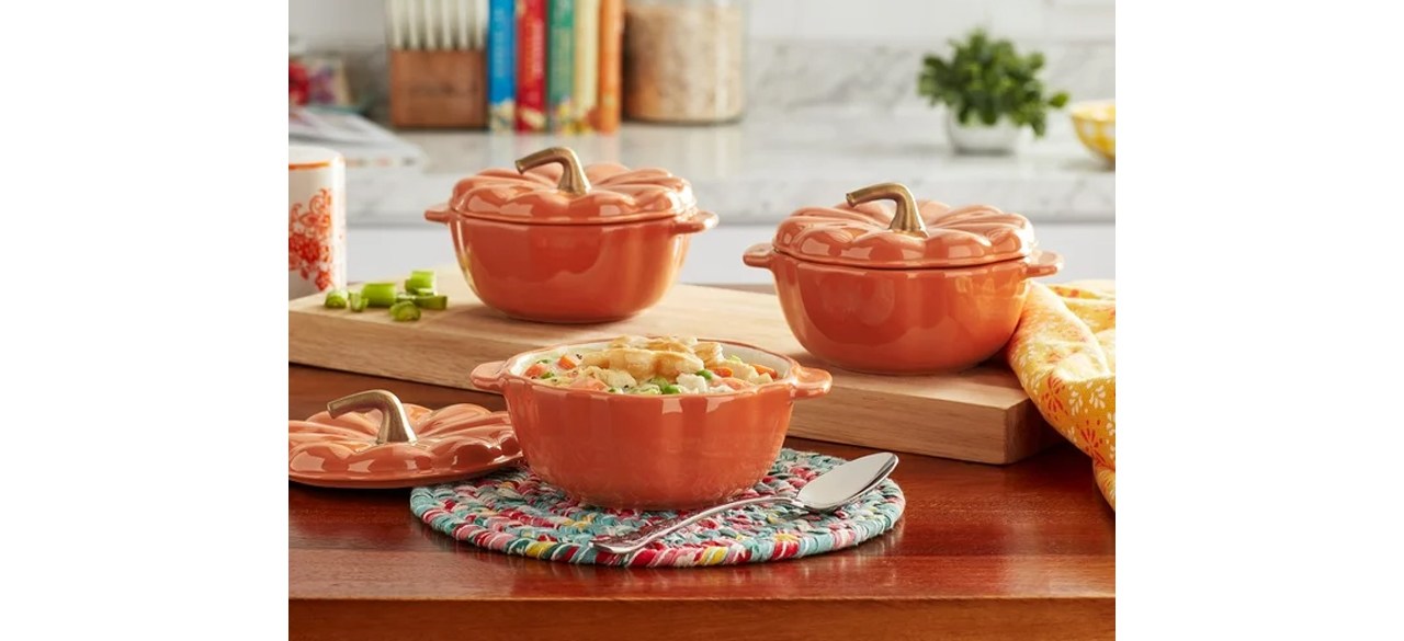 Le Creuset Stoneware Mini Pumpkin Cocotte