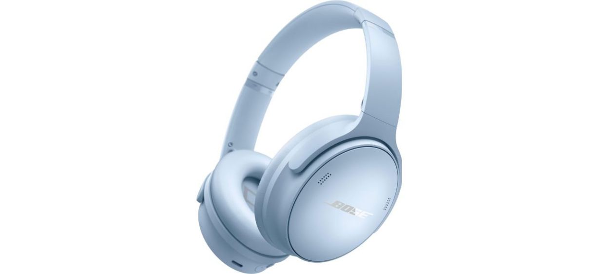 Bose QuietComfort Bluetooth Headphones on white back Bose QuietComfort Bluetooth Headphones on white back