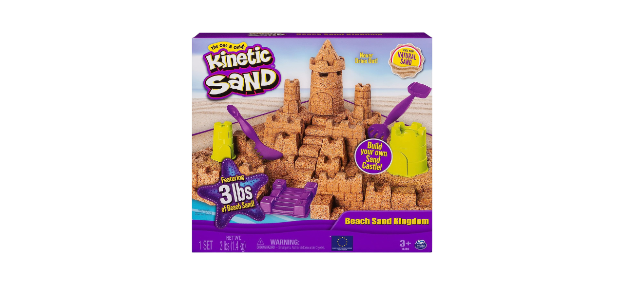 Kinetic Sand Beach Sand Kingdom Playset with 3Lbs of Beach Sand