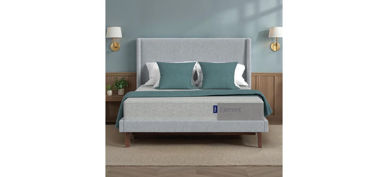 Casper Sleep Element in bedroom