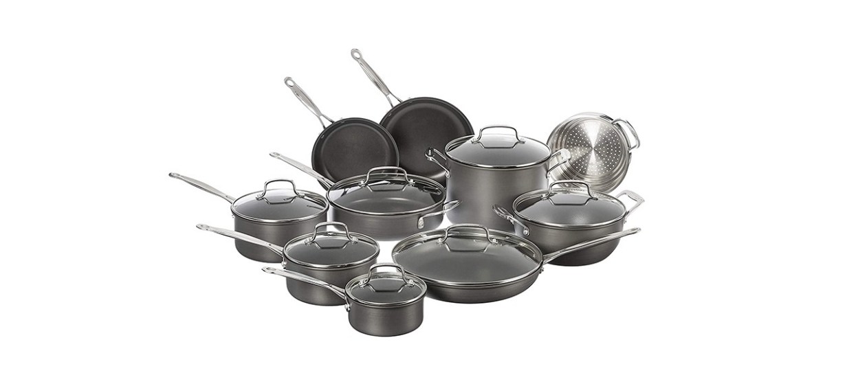 Cuisinart Chef’s Classic Hard-Anodized-17-Piece Set