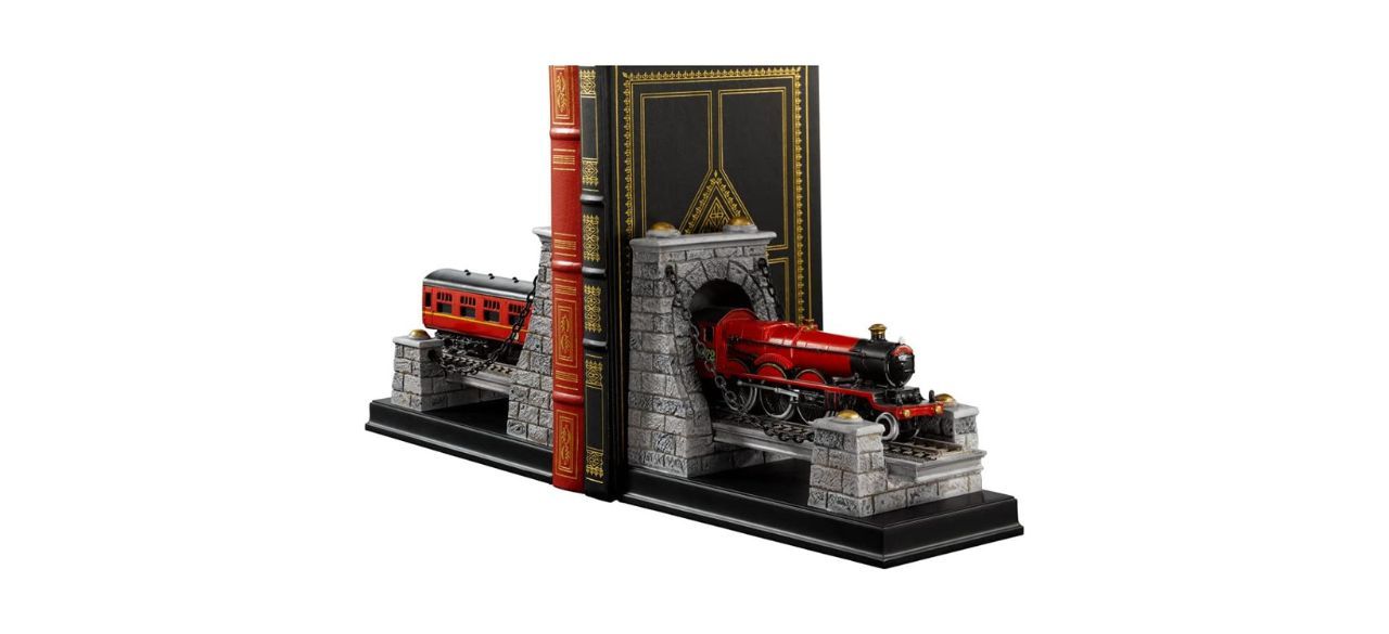 The Noble Collection Hogwarts Express Bookends