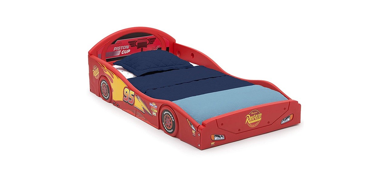 Delta Children One-Piece Lightning McQueen Toddler Bed with Guardrails