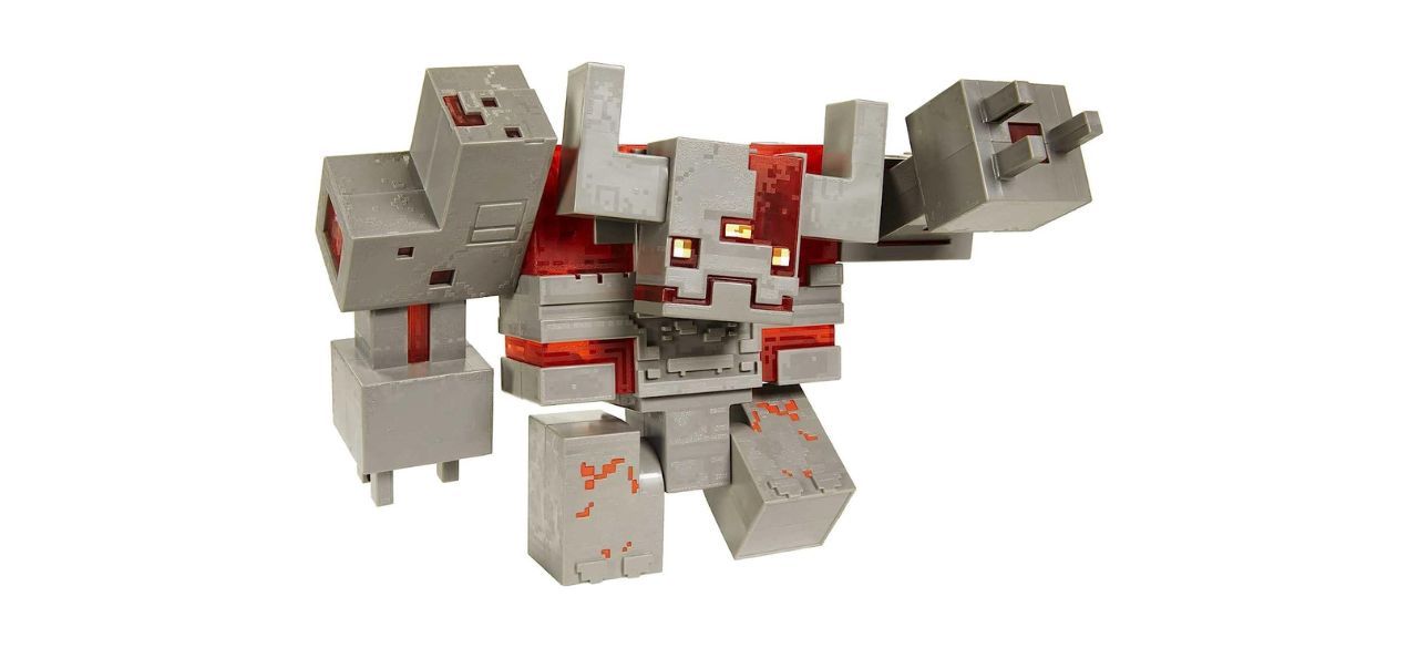 Minecraft Dungeons Redstone Monstrosity Battle Figure