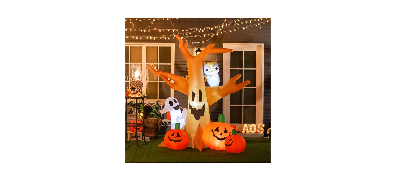 HomCom Tall Haunted Tree Outdoor Lighted Halloween Yard Inflatable