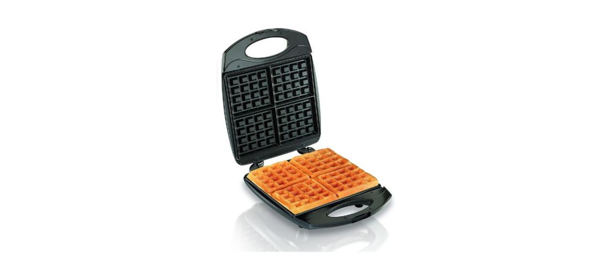 Hamilton Beach Four-slice Nonstick Belgian Waffle Maker