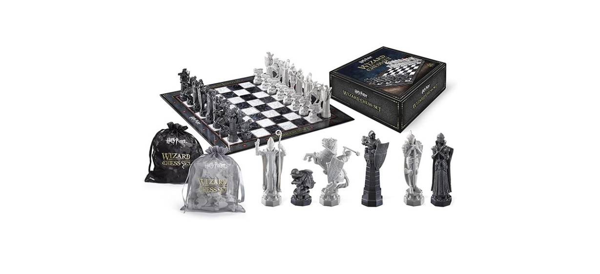 Harry Potter Wizard Chess Set