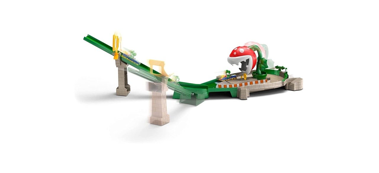 Hot Wheels mario Kart Piranha Plant Slide Track Set