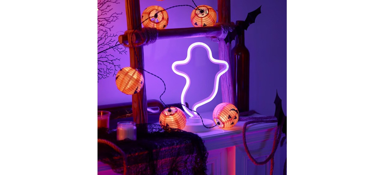 Kustfyr LED Table Lamp, Battery-Operated Ghost next to pumpkin lights