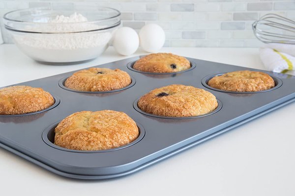 5 Best Muffin Top Pans - Sept. 2021 - BestReviews