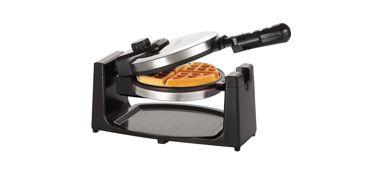 Best Bella Classic Rotating Non-Stick Belgian Waffle Maker