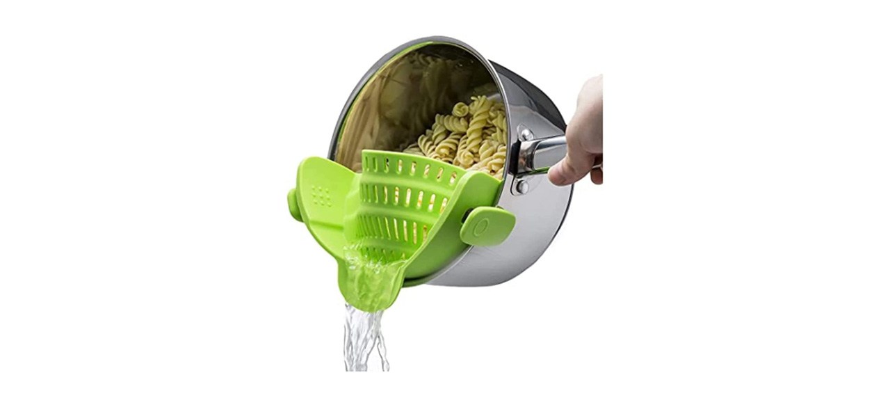 Best Kitchen Gizmo Snap N Strain Pot Strainer