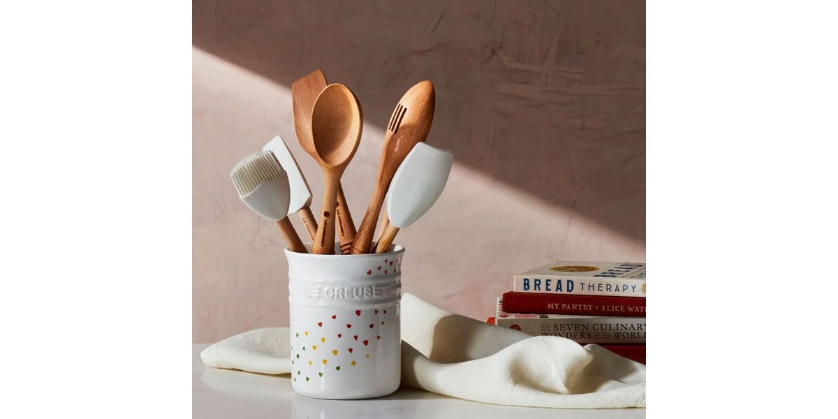 Le Creuset L'OVEn Collection Utensil Crock