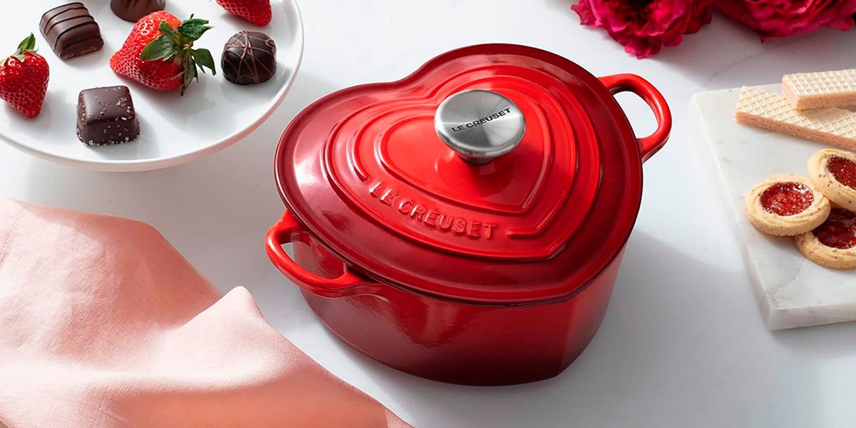 Le Creuset Traditional Heart Cocotte