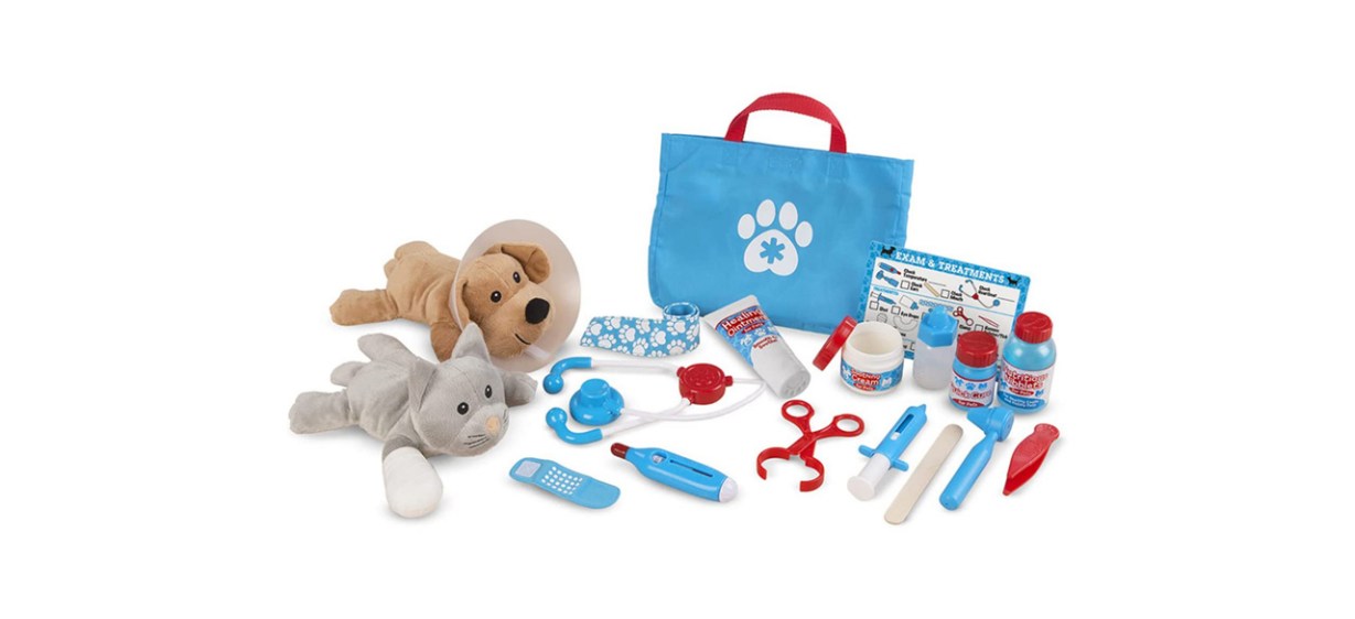 Melissa & Doug Examine and Treat Pet Vet Play Set Melissa & Doug Examine and Treat Pet Vet Play Set