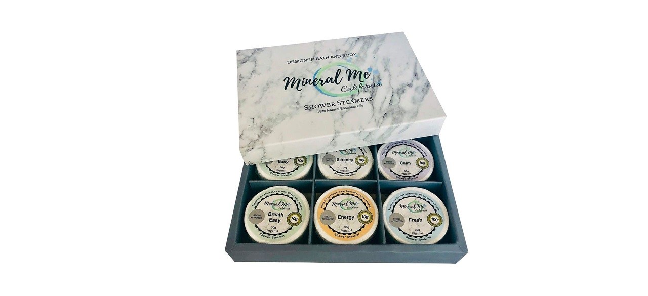 Mineral Me California Shower Bombs with Organic Essential Oils