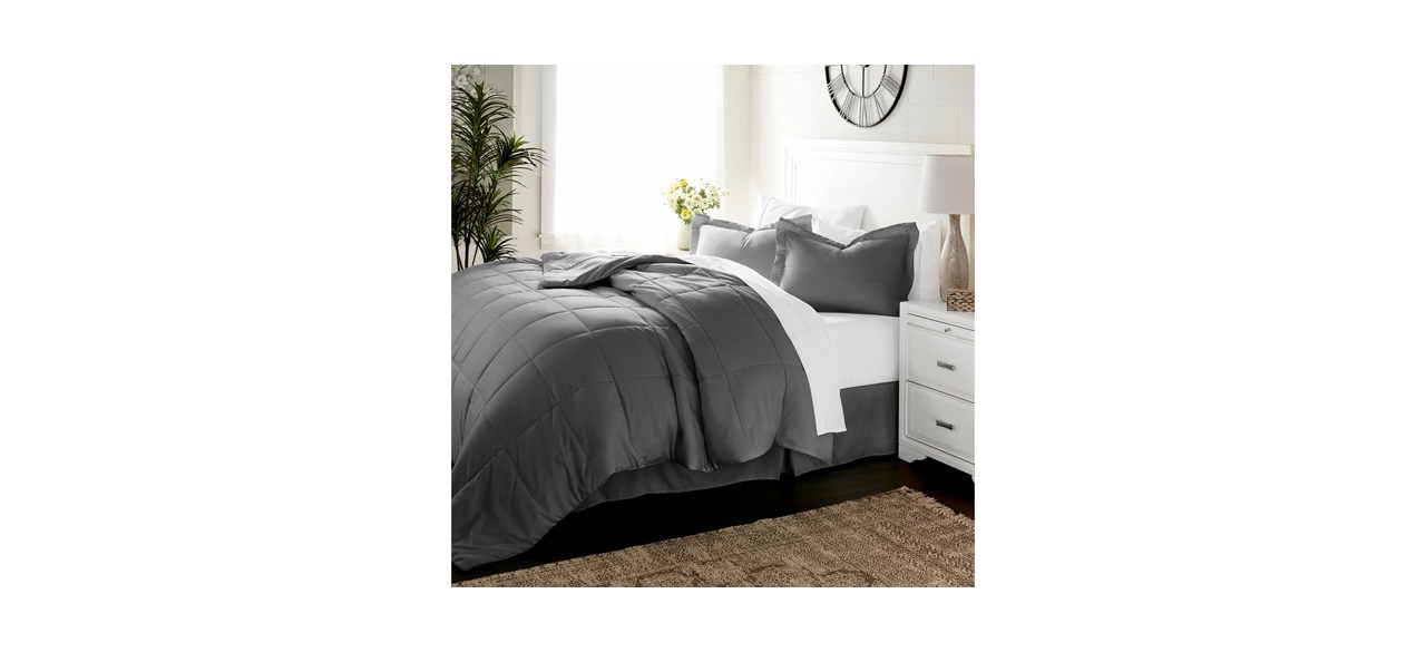 Luxury 8-piece Bed in a Bag Set by Home Collection