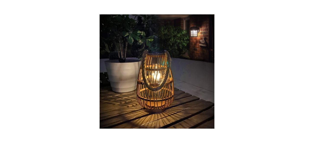 Pearlstar Outdoor Solar Lantern