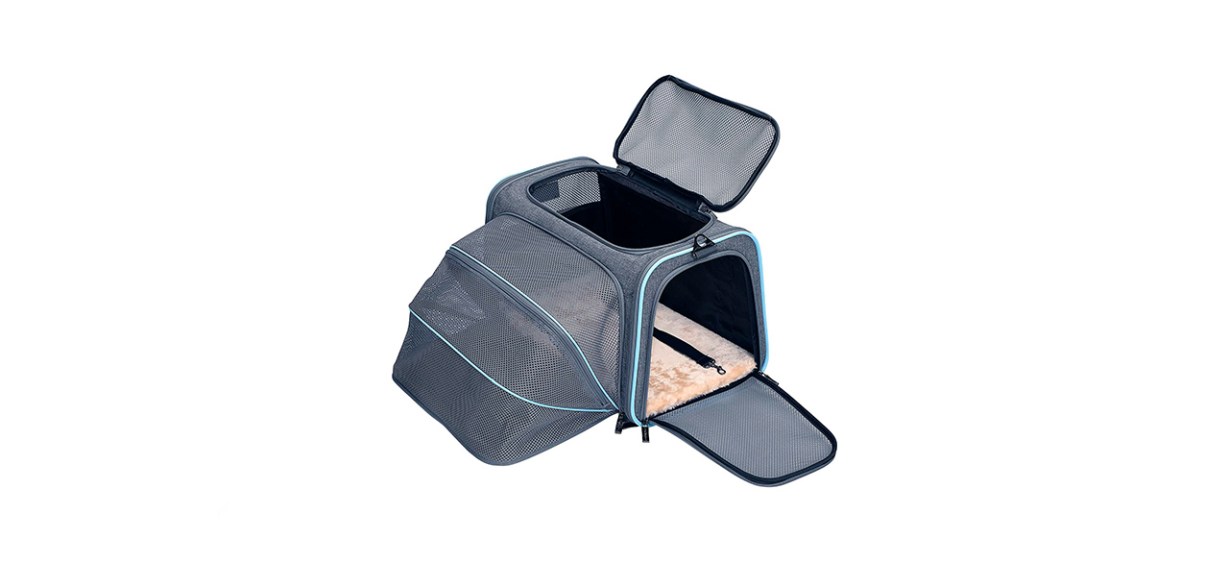 Petsfit Expandable Soft-Sided Pet Carrier