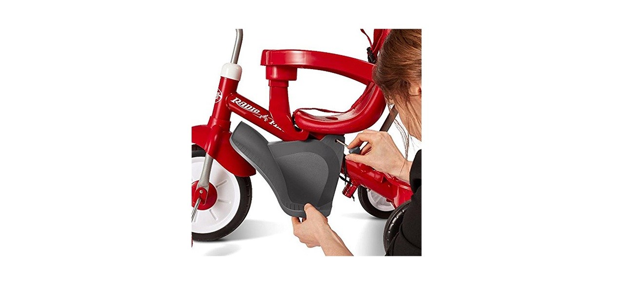 Radio flyer 2025 tricycle footrest