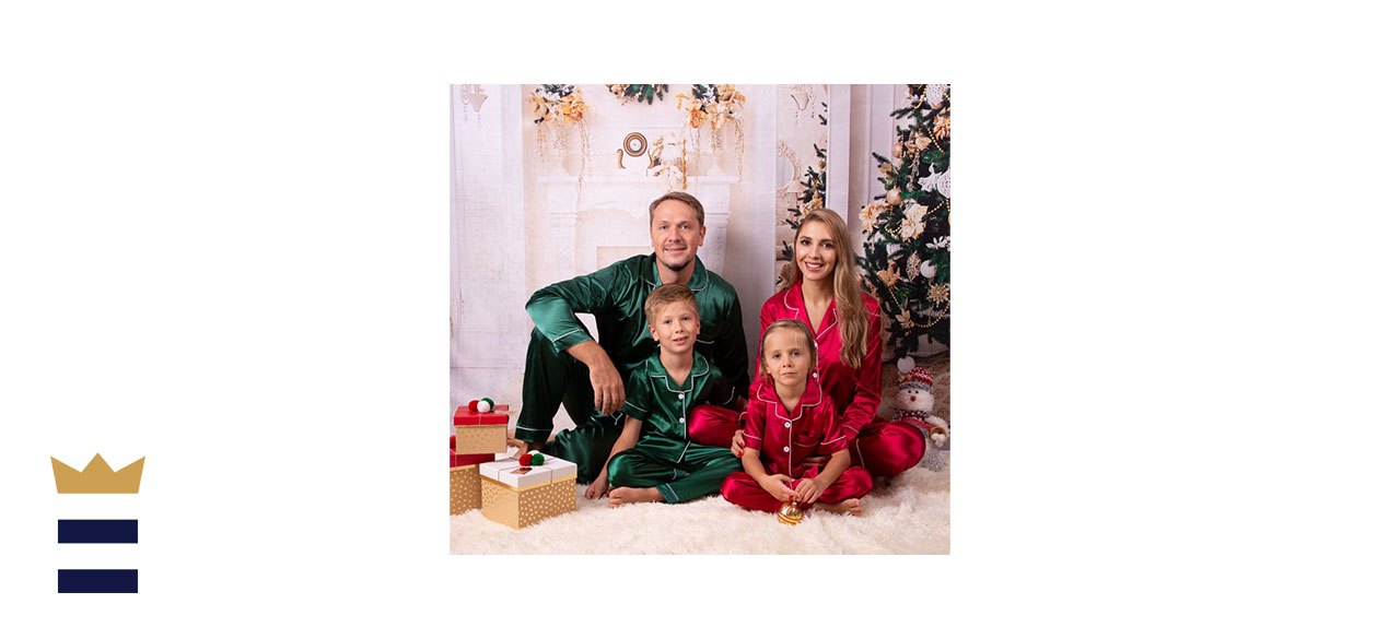 Red and Green Silk Family Pajamas Red and Green Silk Family Pajamas