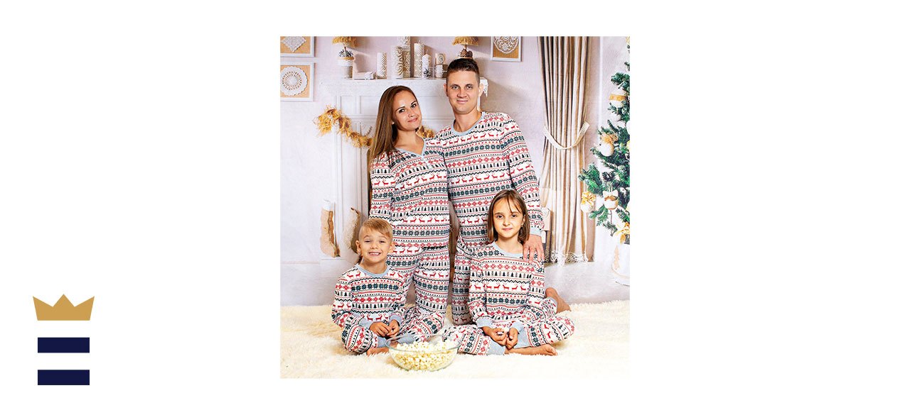 Reindeer Print Family Christmas Pajamas Reindeer Print Family Christmas Pajamas