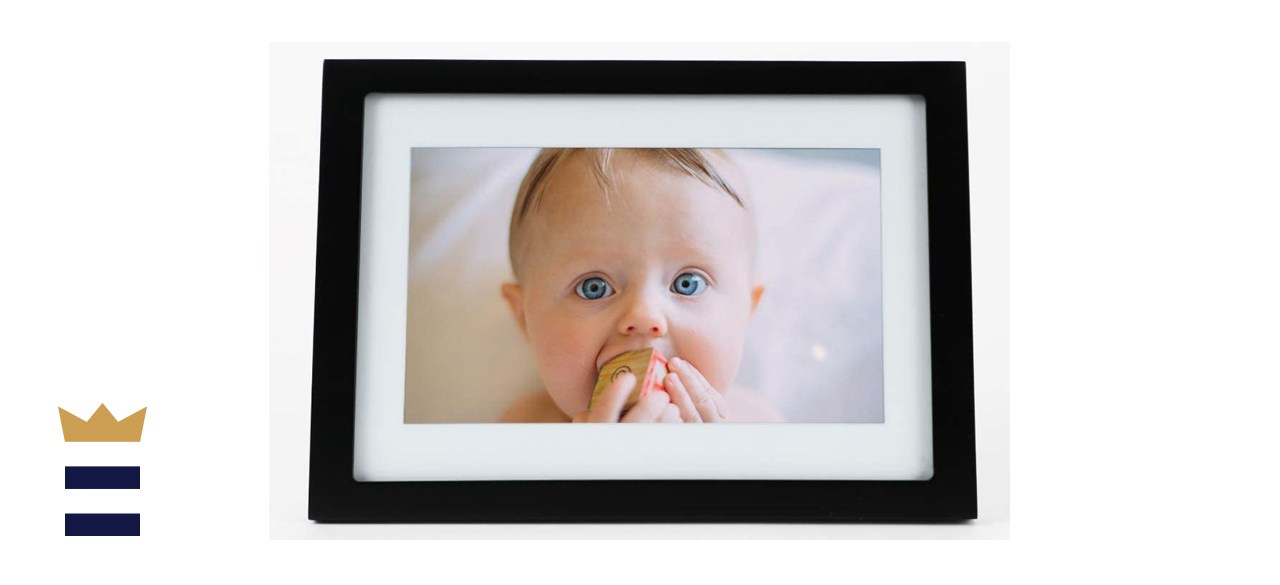 Skylight 10-Inch Digital Picture Frame