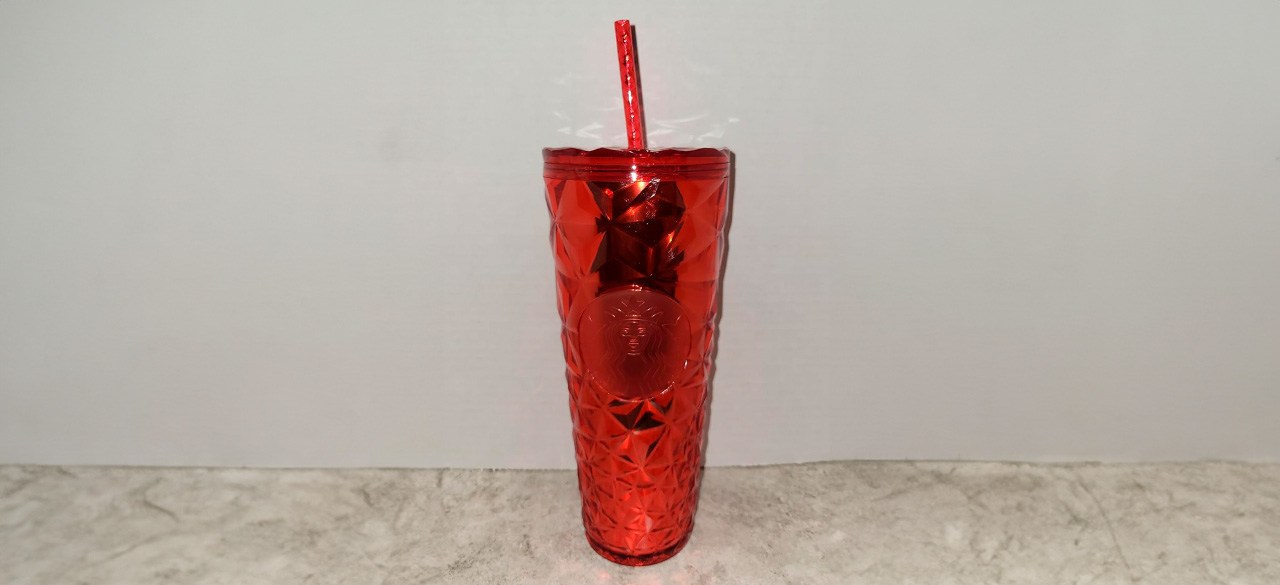 Starbucks Christmas Holidays Red Diamond Prism Crystal Venti 24-oz Tumbler