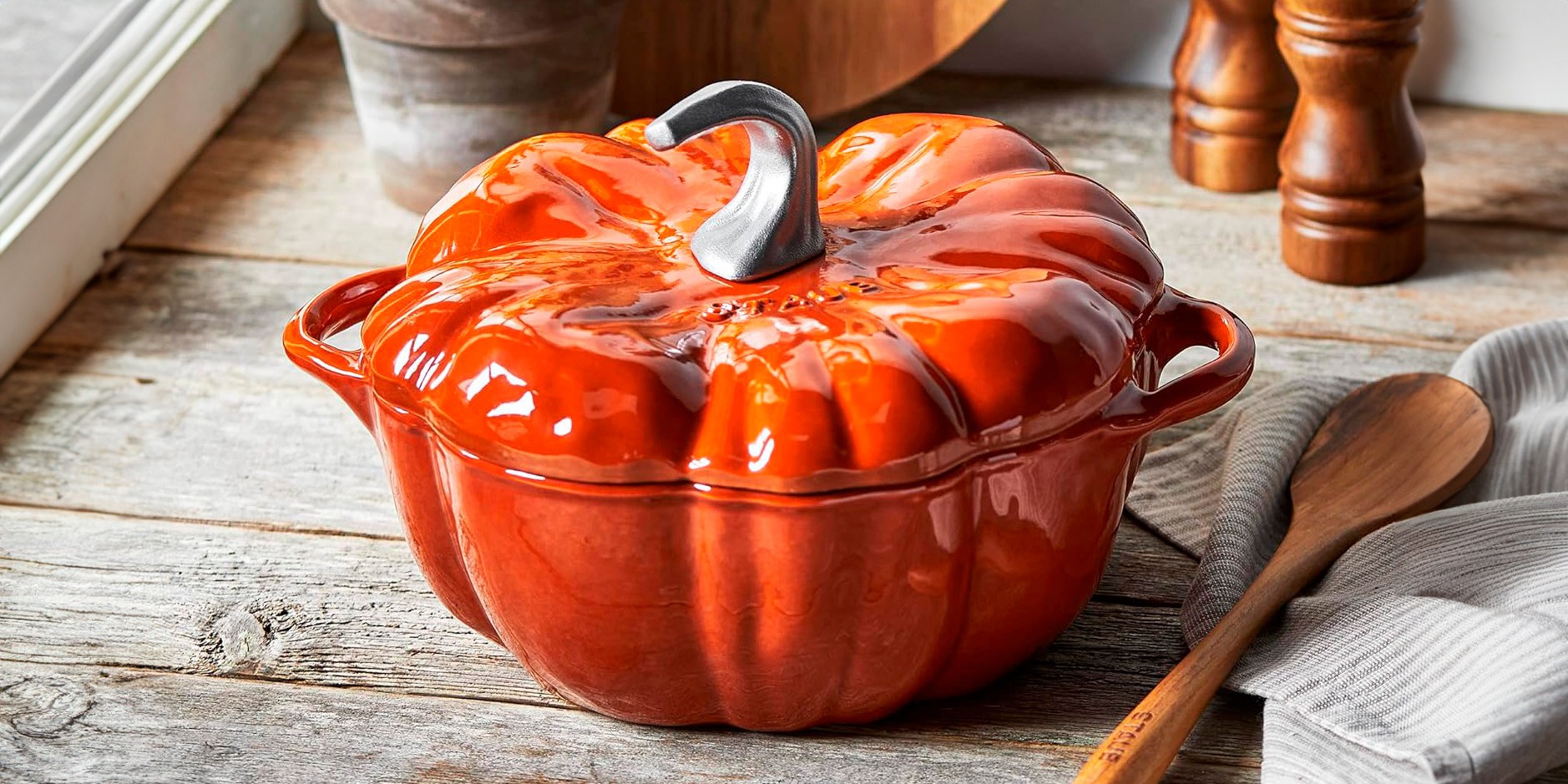 Staub Specialty Shaped Pumpkin Cocotte