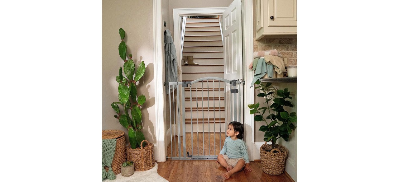 Summer Infant Extra Tall and Wide Safety Gate