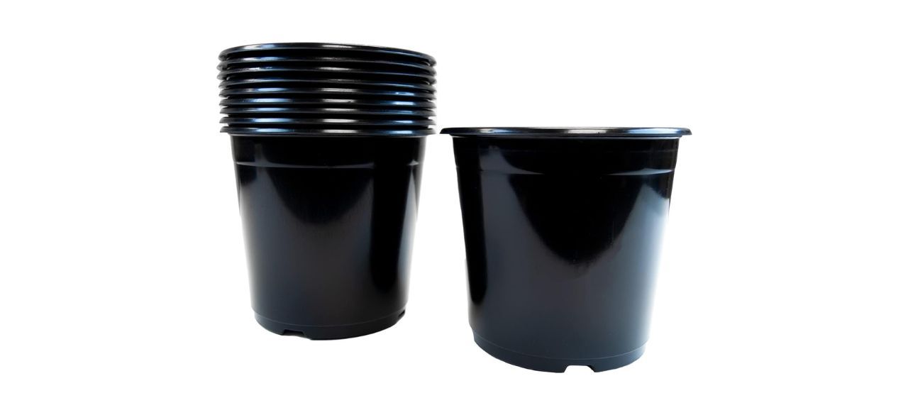  Viagrow 1-Gallon Plastic Nursery Pots